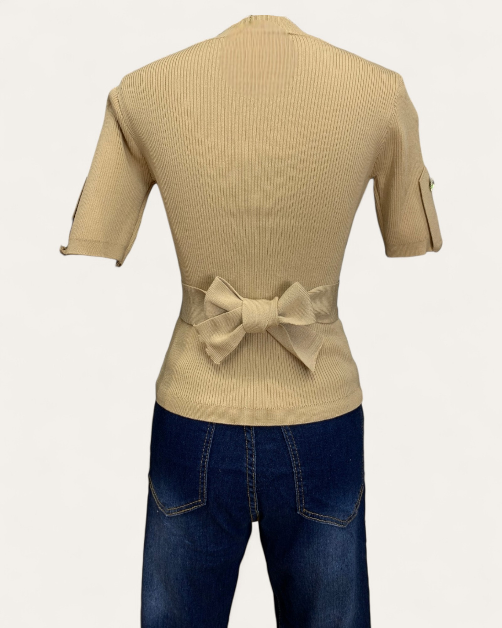 Bow Detail Half-Sleeve Knit Top