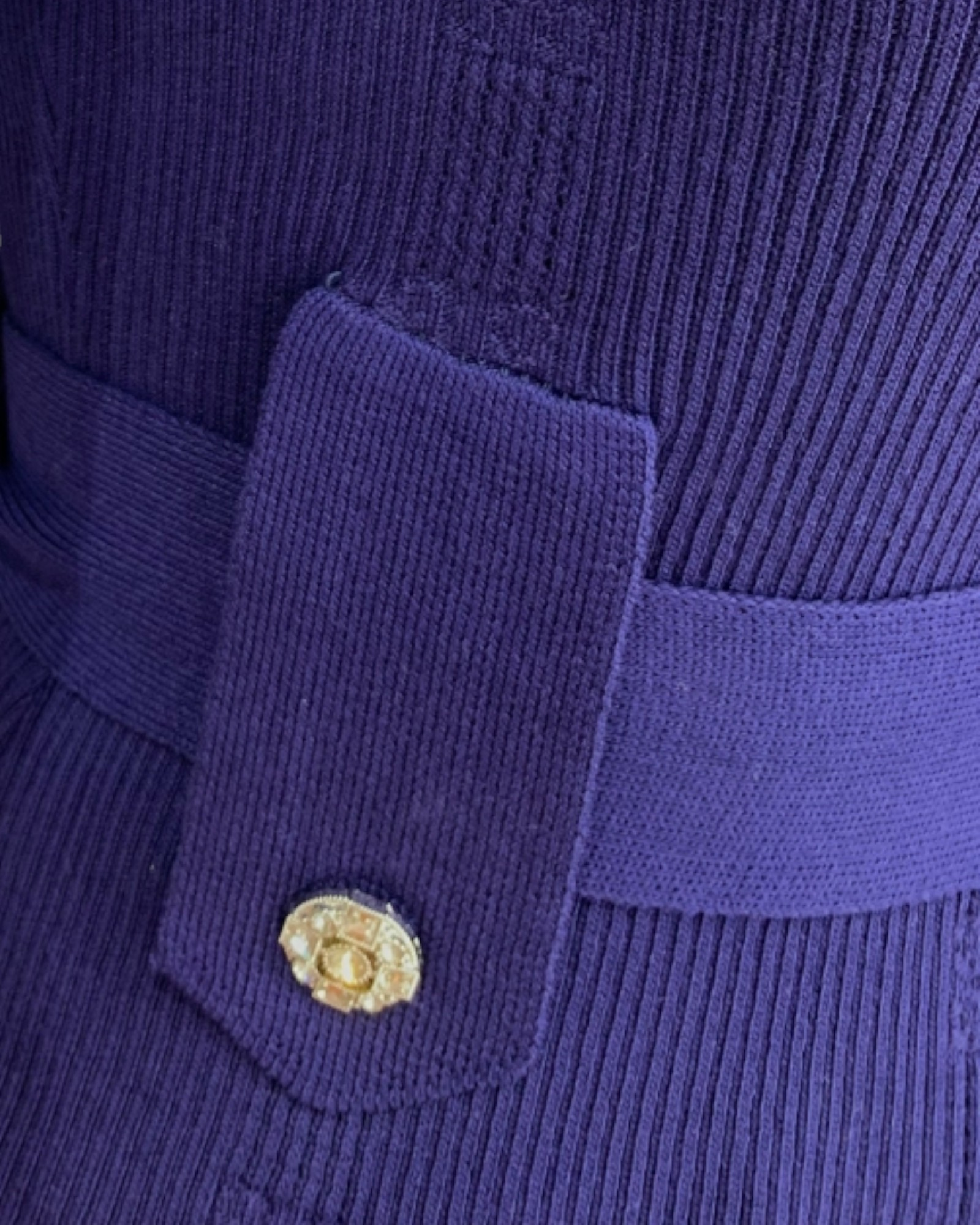 Bow Detail Half-Sleeve Knit Top