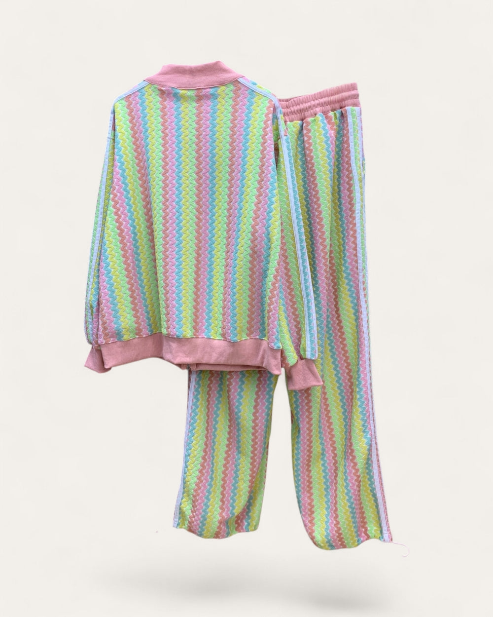 24711_PINK