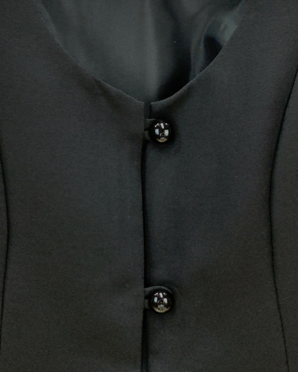 24364_BLACK