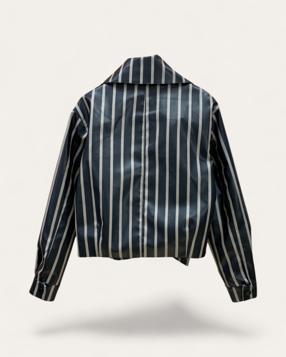24976_BLACK