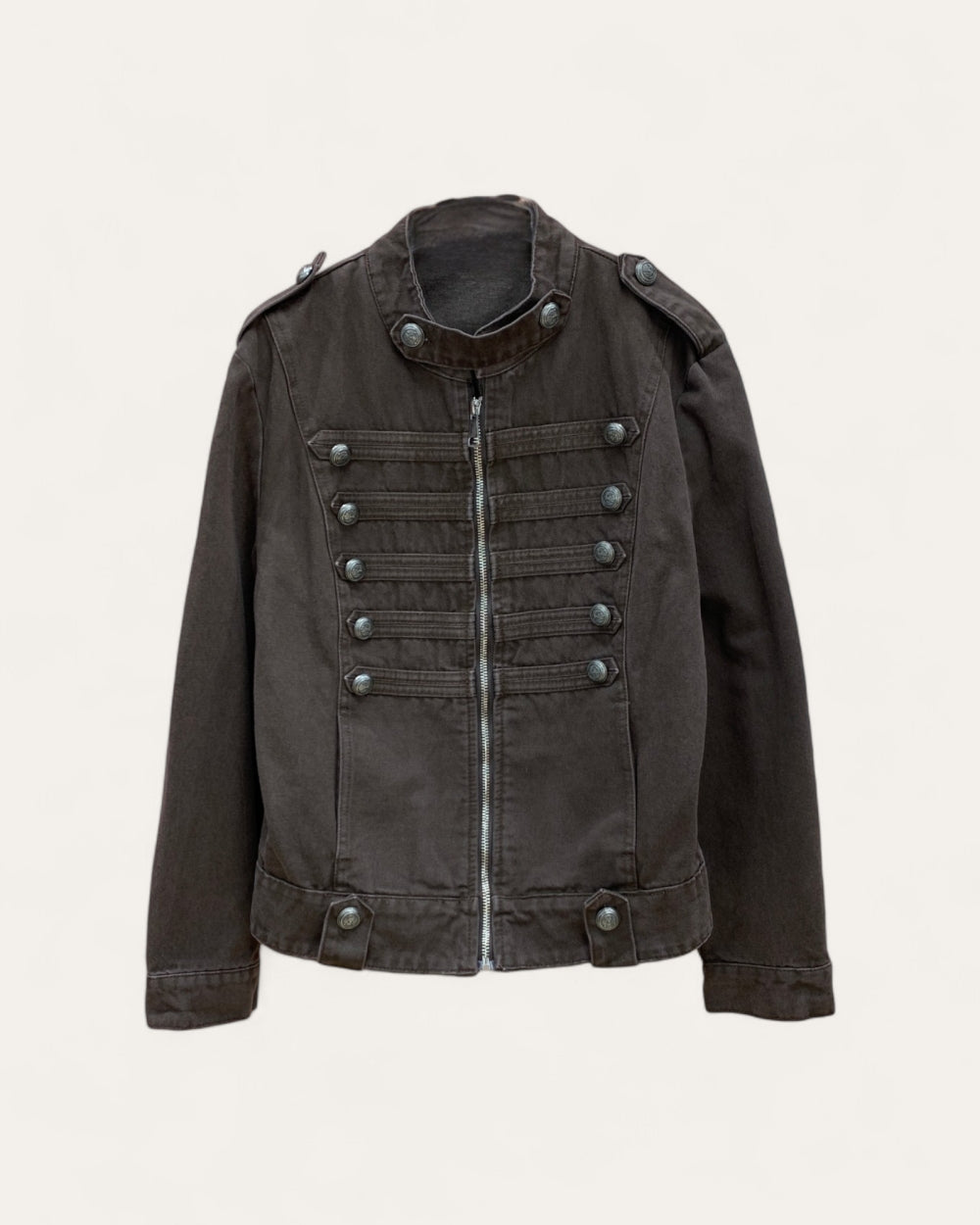 24761_BROWN