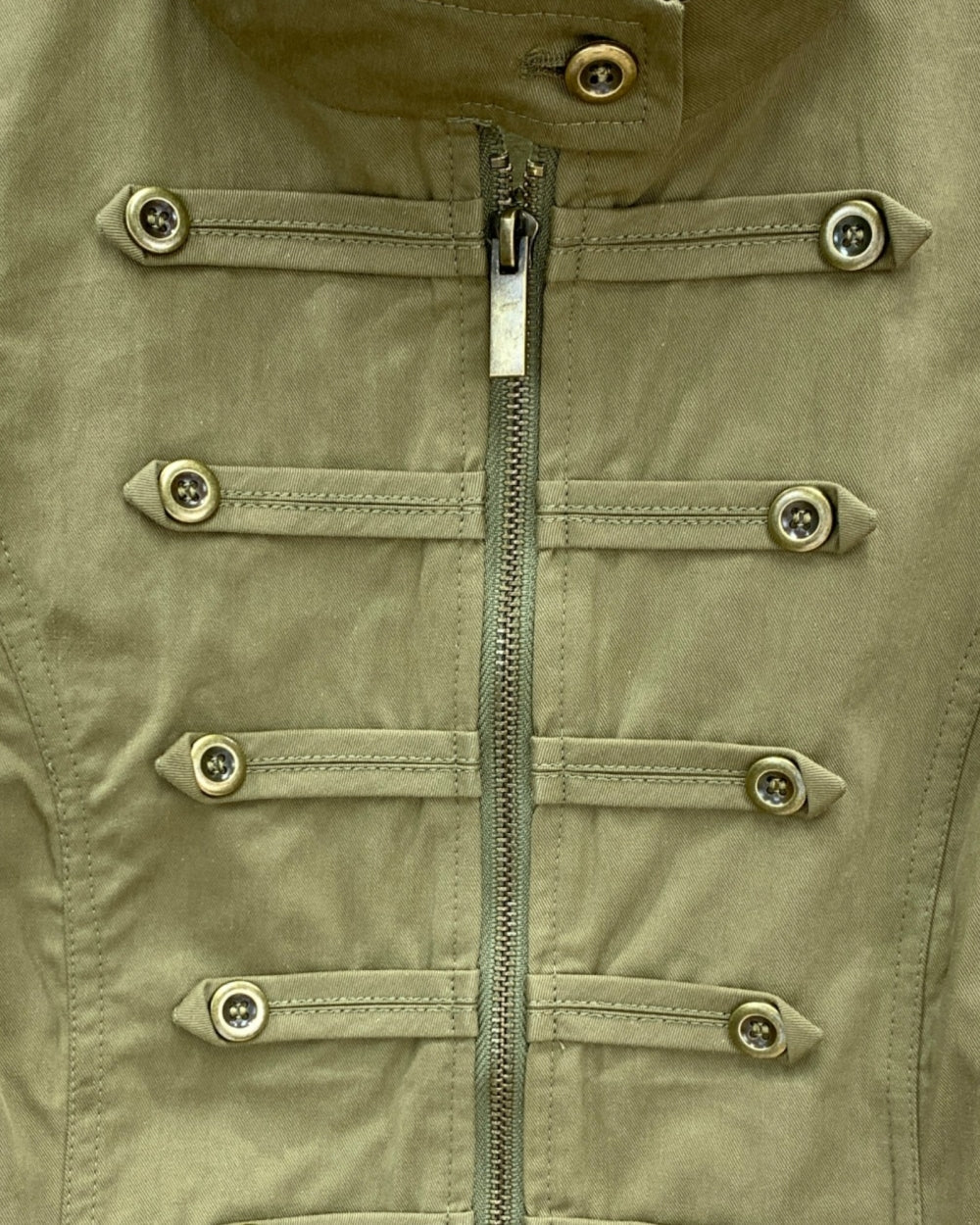 24796_GREEN