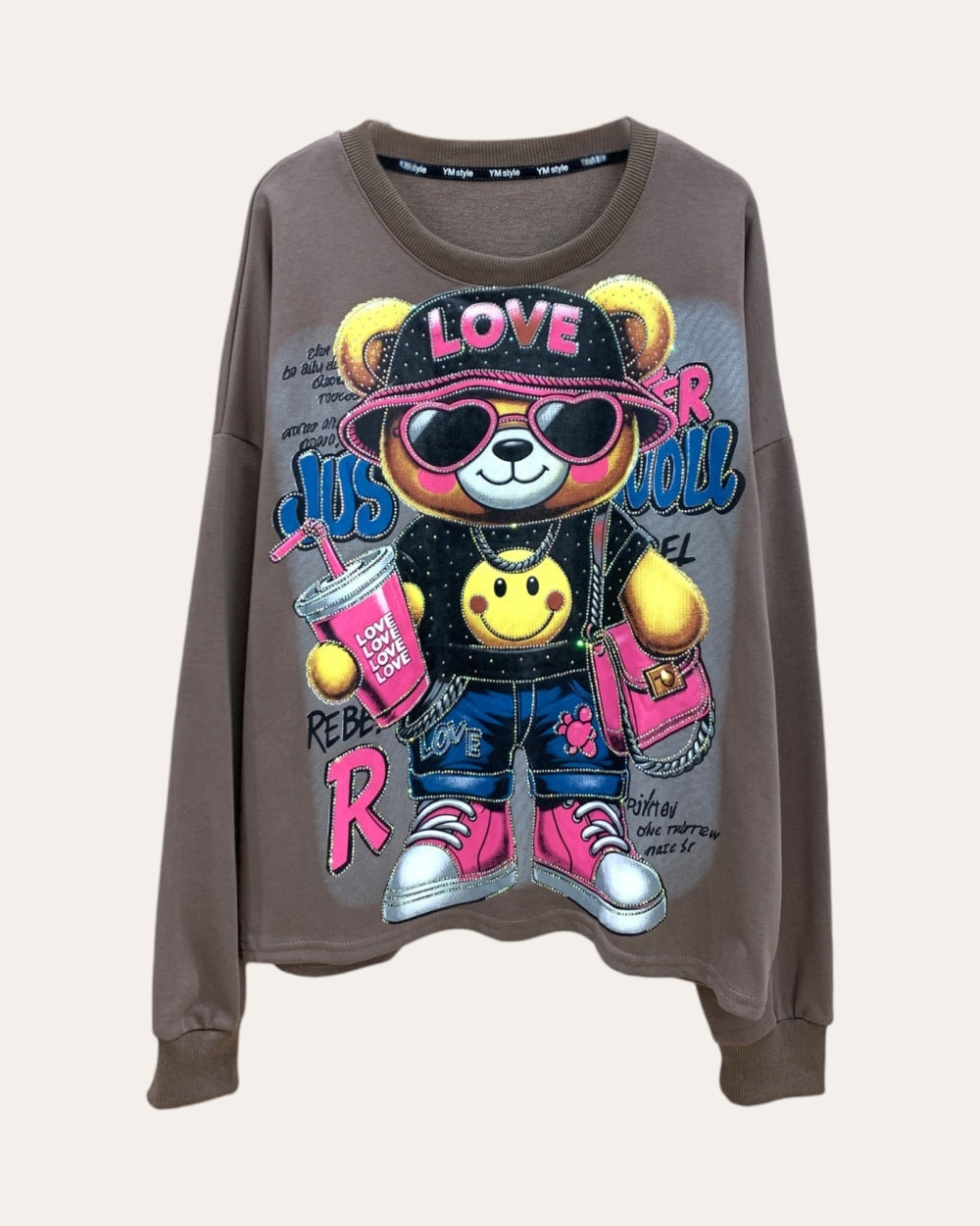 Bear Graphic Oversized Sweatshirt - Zilvina