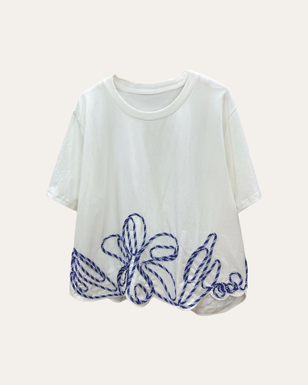 Botanical Embroidered Hem Tee - Zilvina