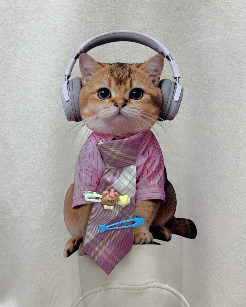 Cat Graphic Oversized Sweatshirt - Zilvina
