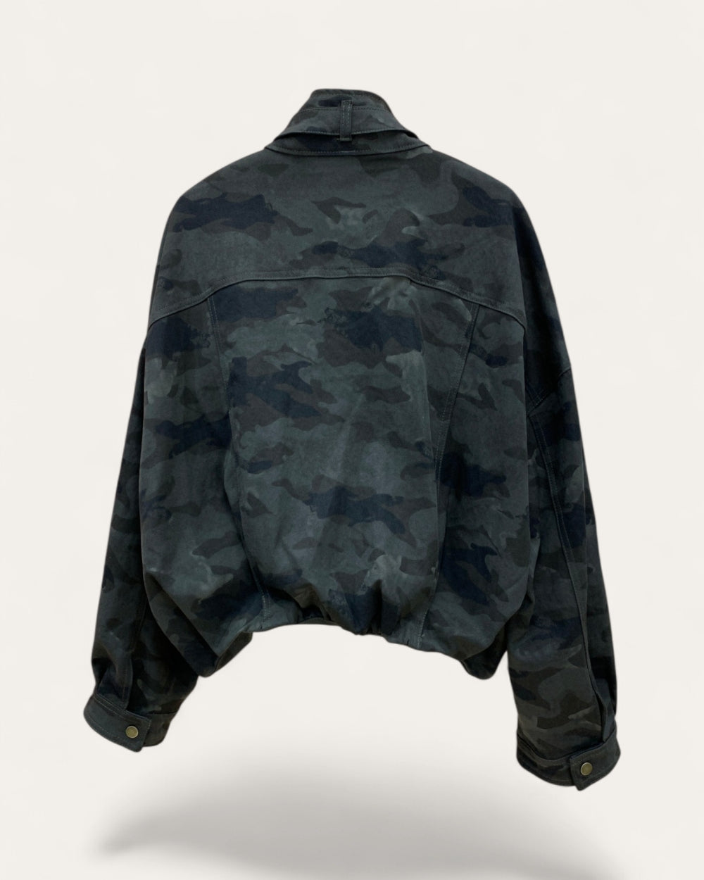Dark Camo Utility Jacket - Zilvina