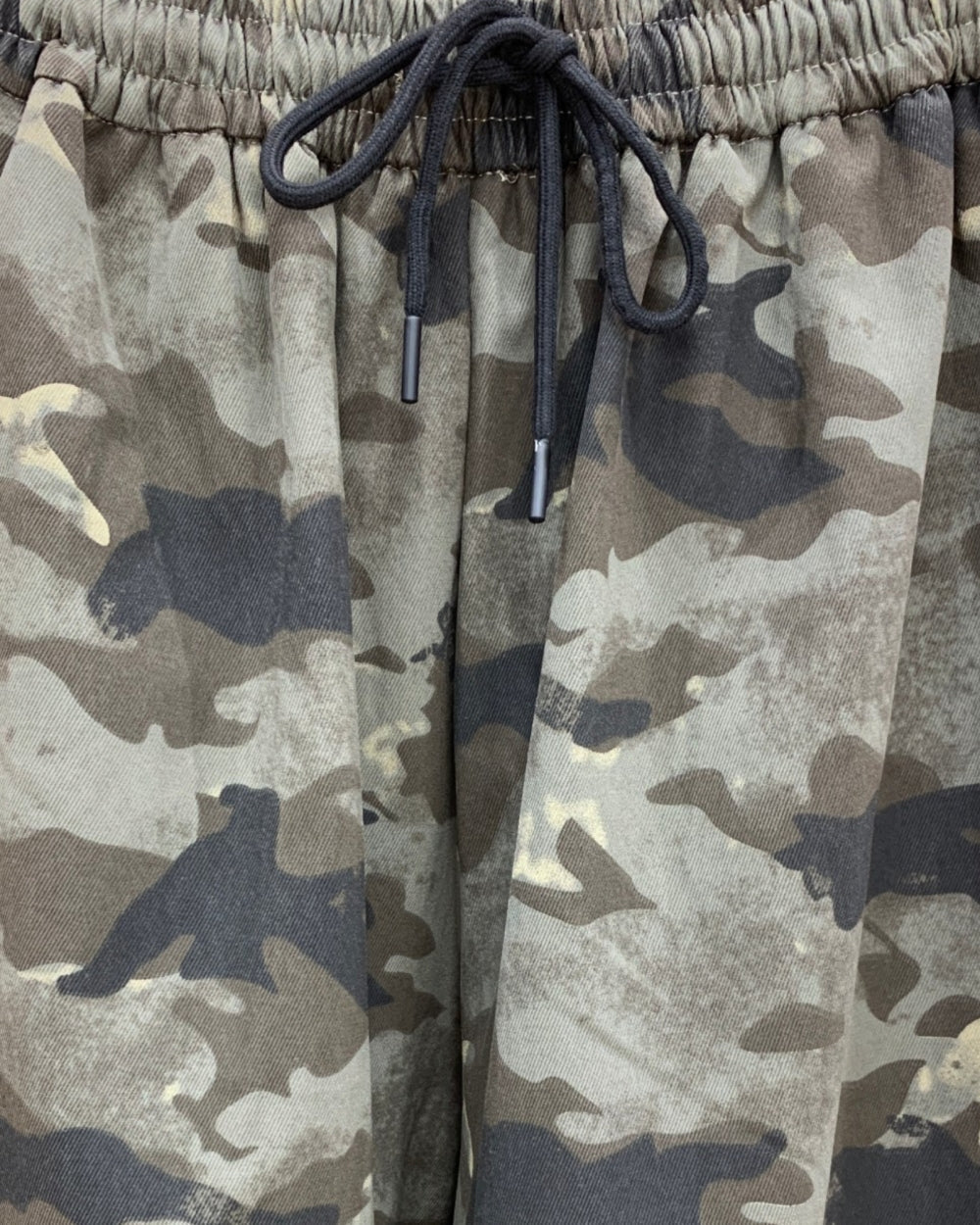 Easy Street Camo Drawstring Pants - Zilvina