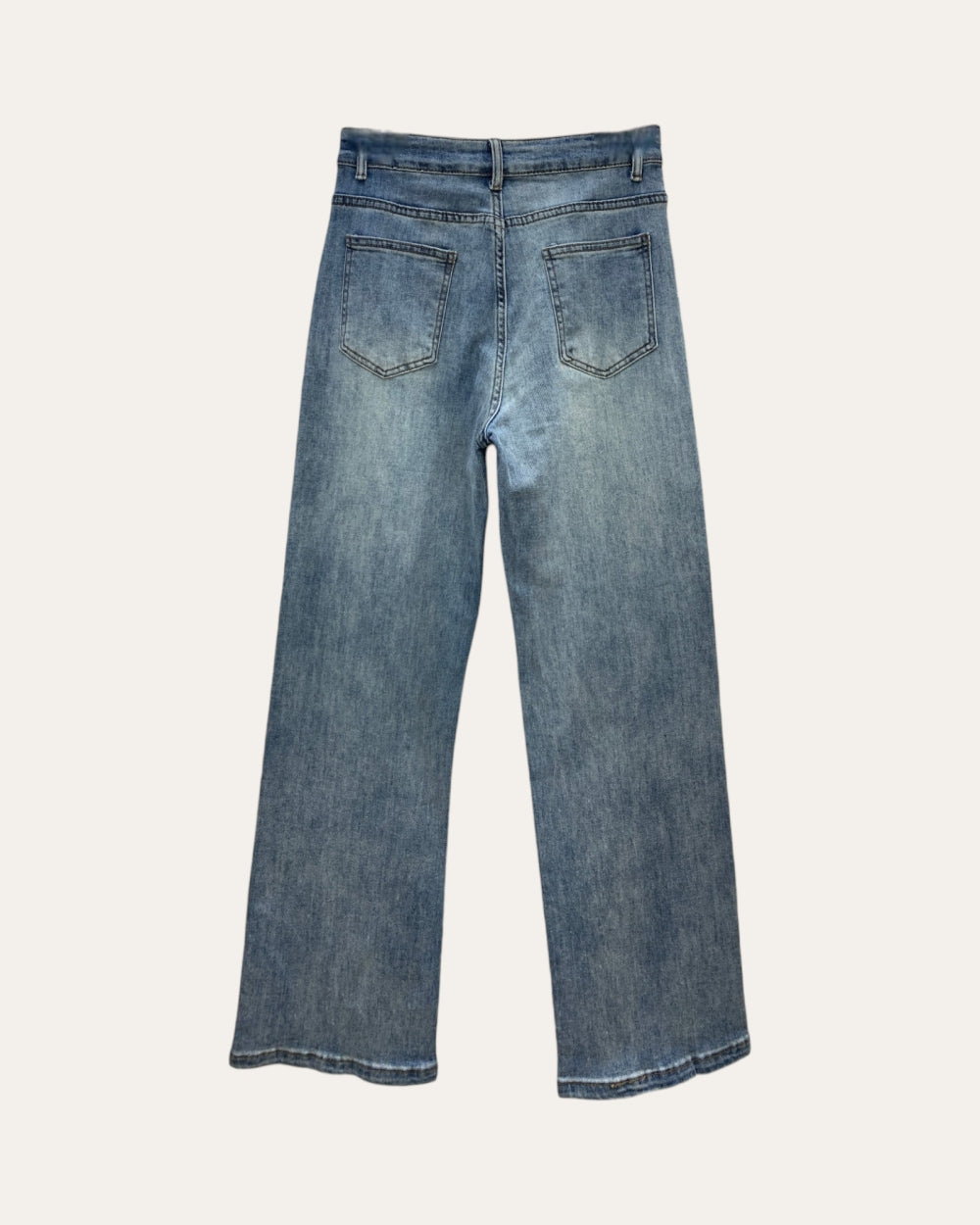 Embellished Straight - Leg Denim Jeans - Zilvina