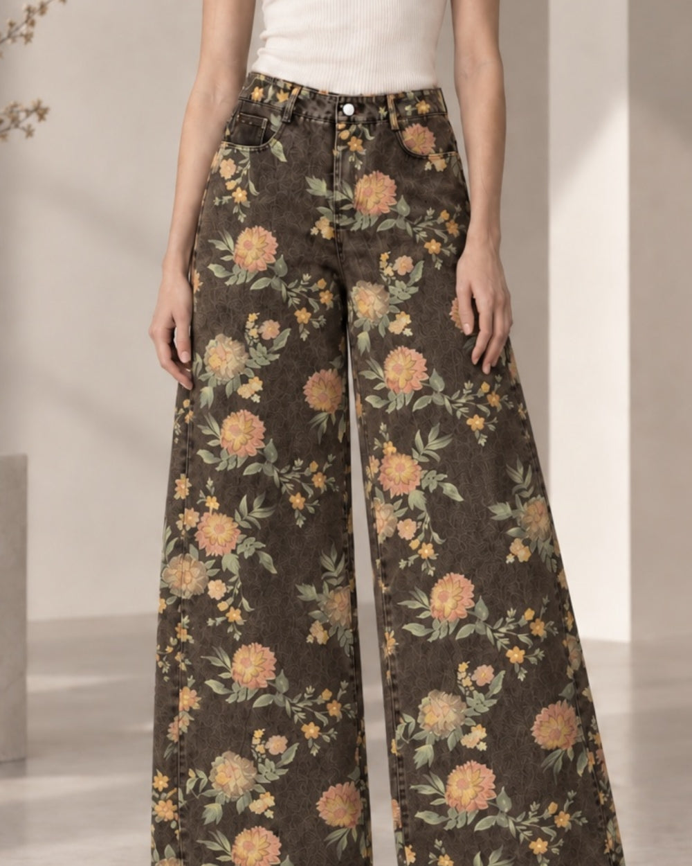 Floral Print Wide-Leg Denim Jeans - Zilvina