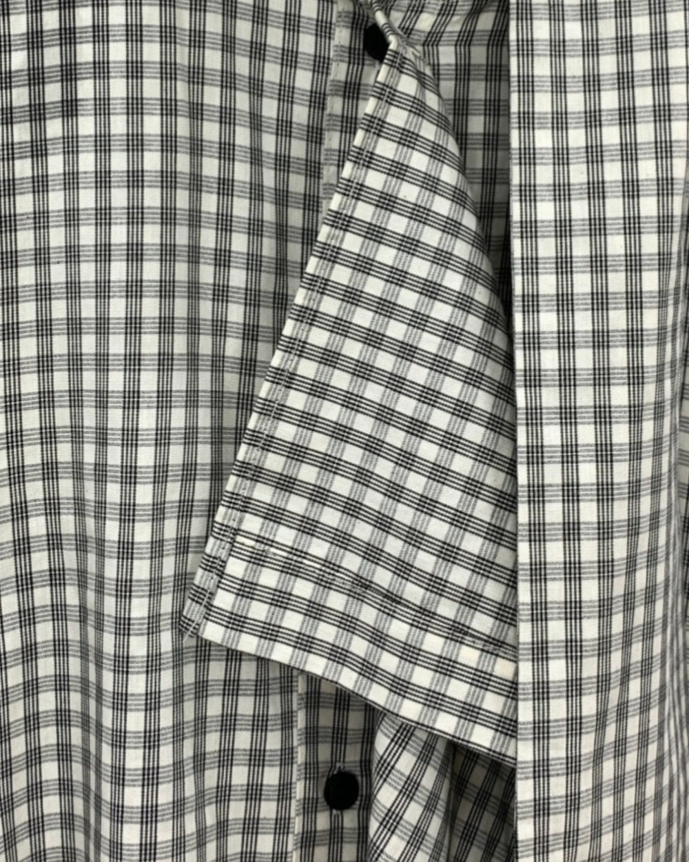 Gingham Scarf Collar Plaid Shirt - Zilvina