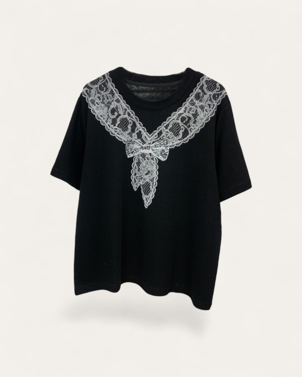 Lace Collar Ribbon Tee - Zilvina