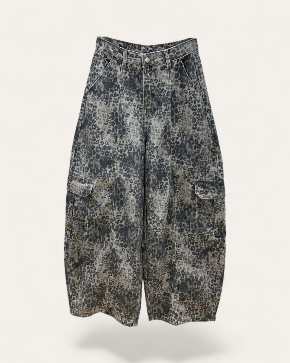 Leopard Print Barrel Cargo Pants - Zilvina