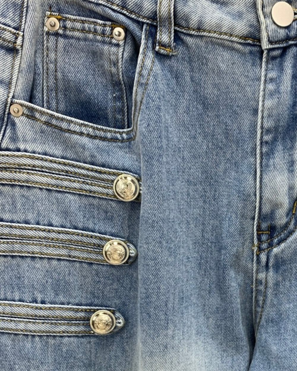 Military Button Trim Barrel Leg Denim Jeans - Zilvina