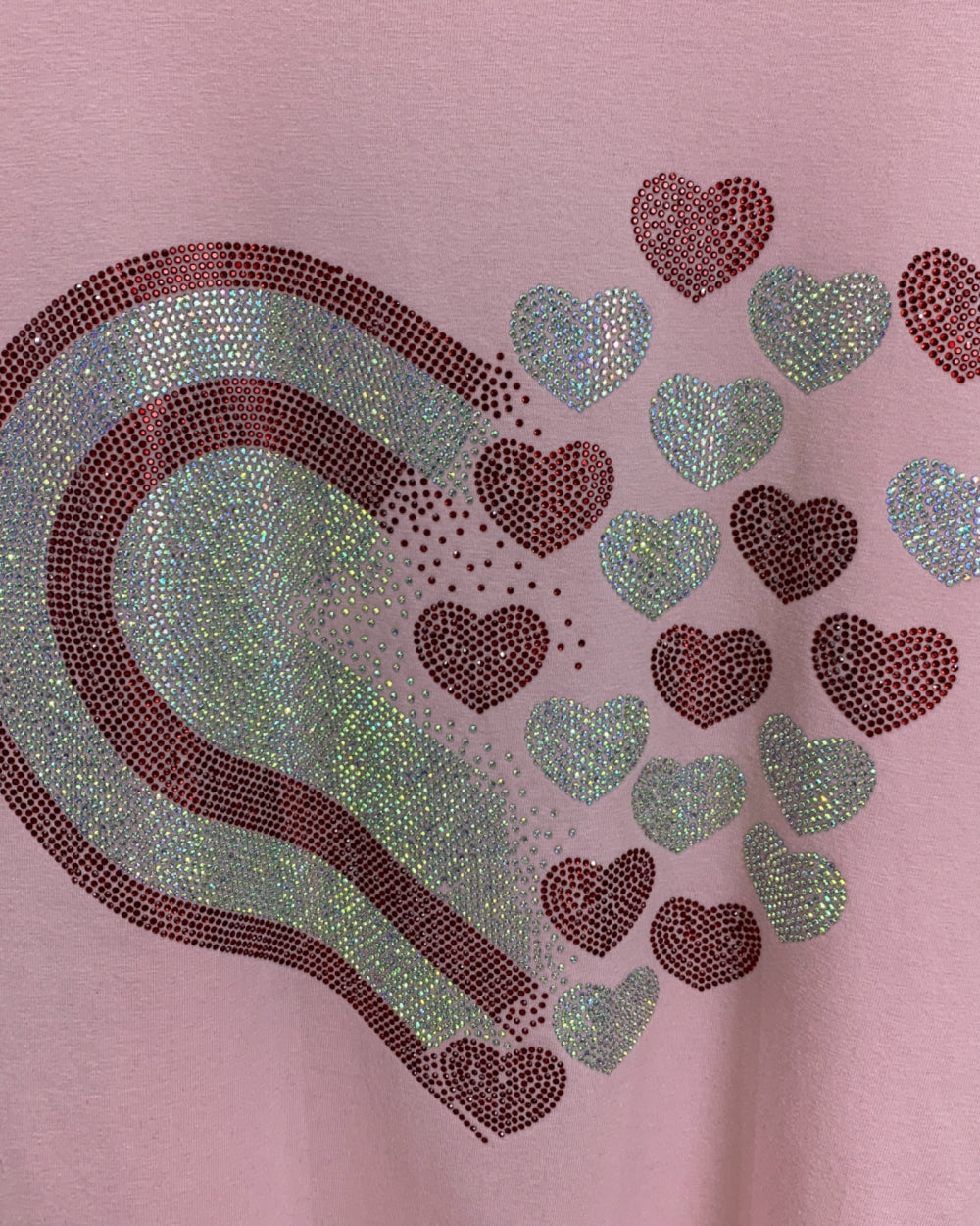 Rhinestone Heart Graphic Short Sleeve Tee - Zilvina