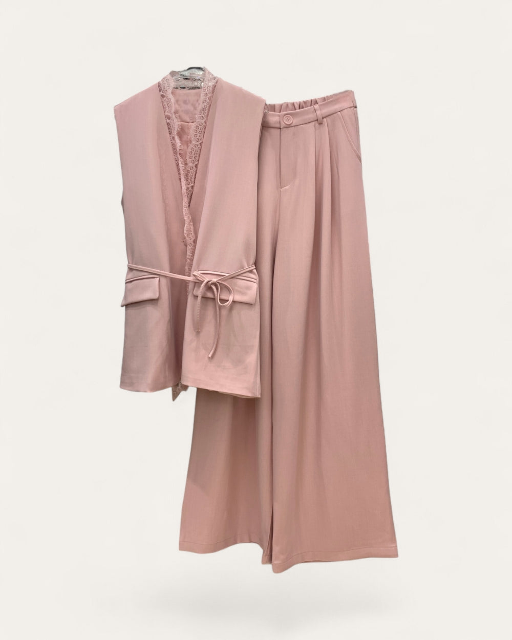 Sleeveless Lace Insert Vest & Pants Set - Zilvina