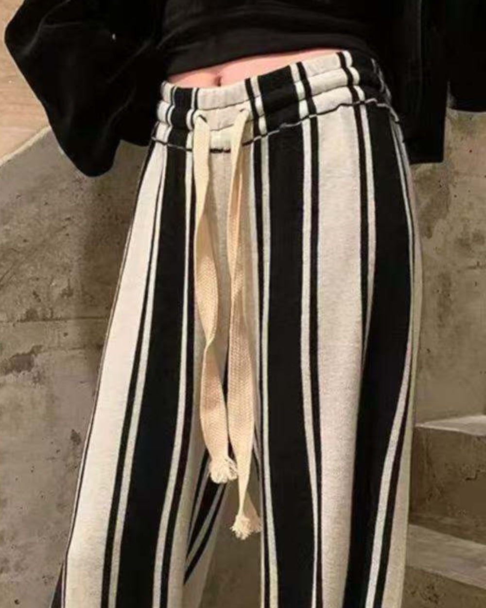 Striped Wide Leg Drawstring Pants - Zilvina
