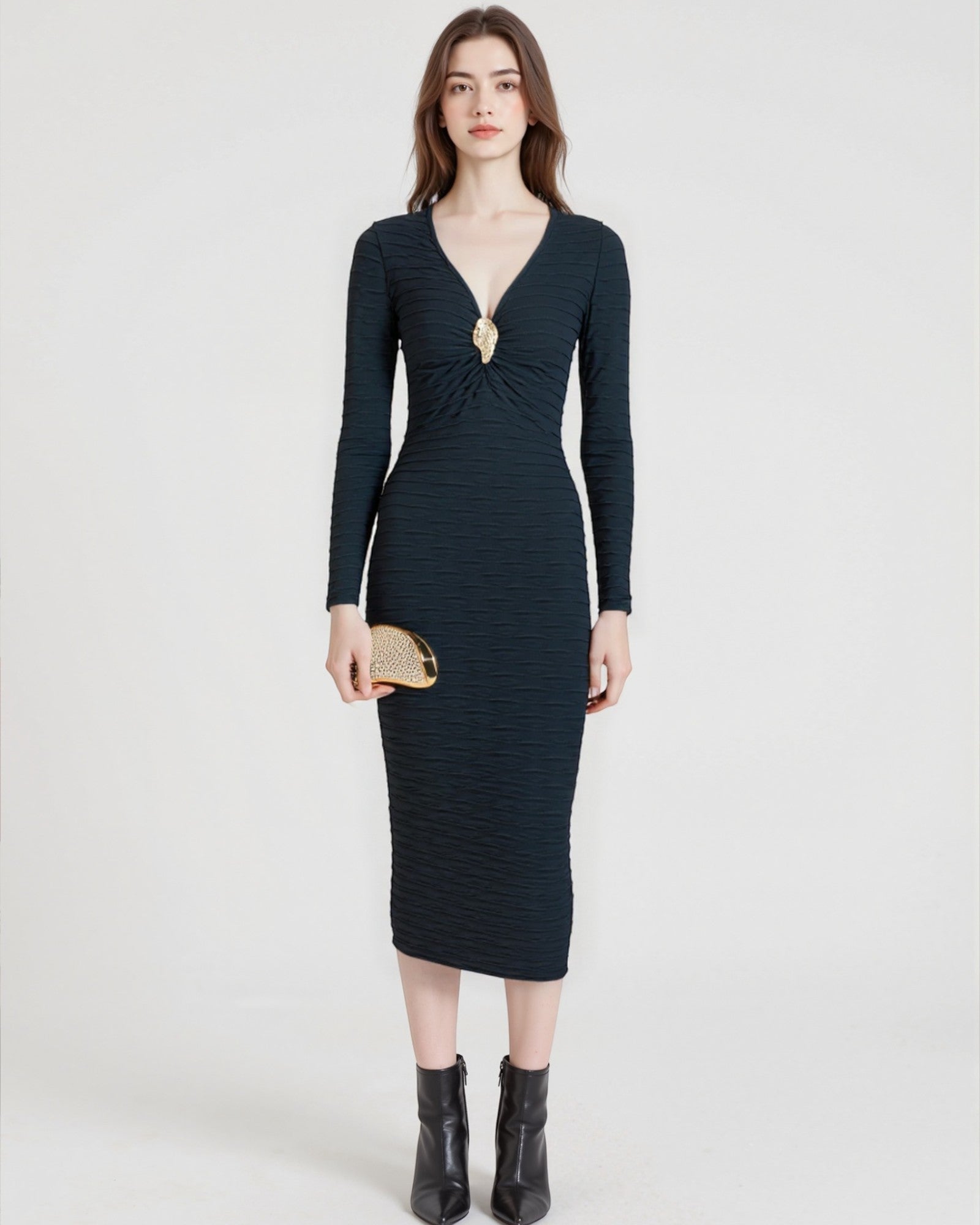 Textured Slim Maxi Dress with Long Sleeves - Zilvina