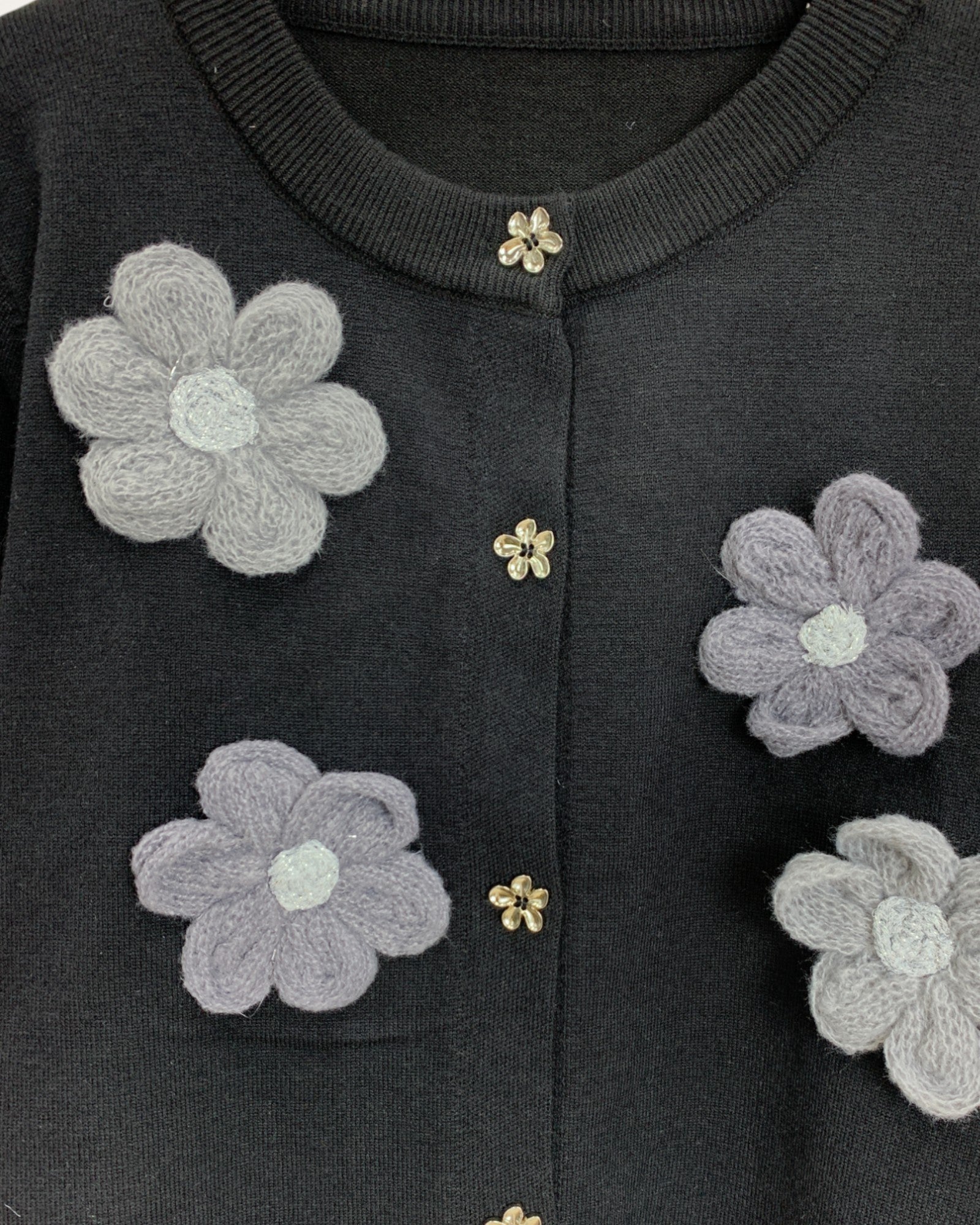 Floral Appliqué Knit Cardigan