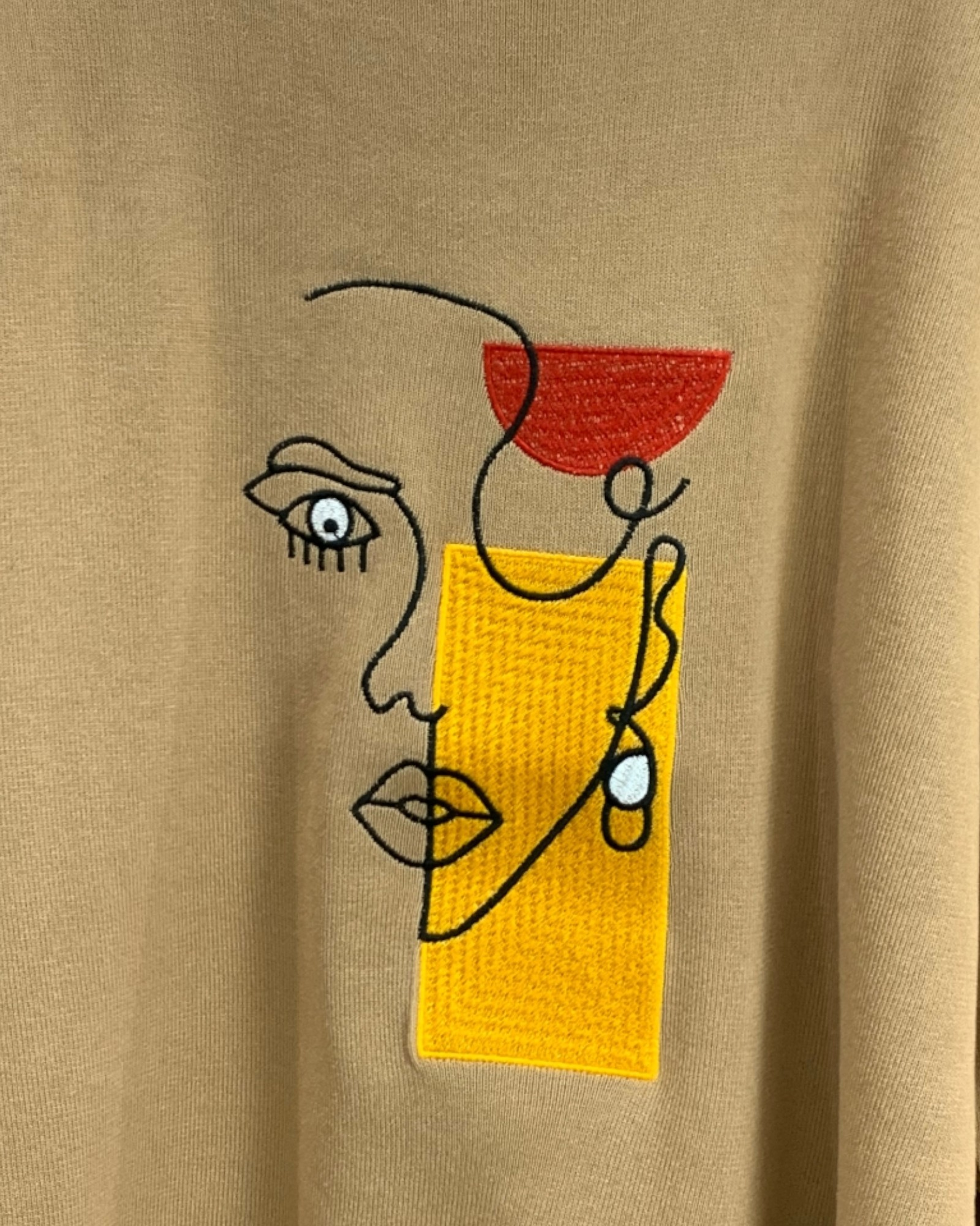 Abstract Face Embroidered Knit Sets