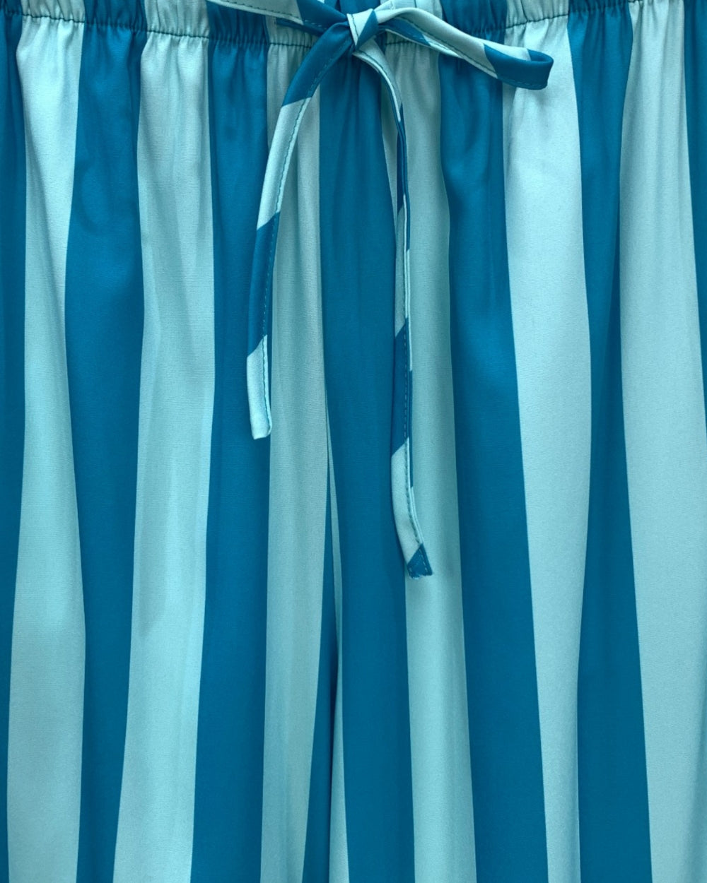 24602_BLUE