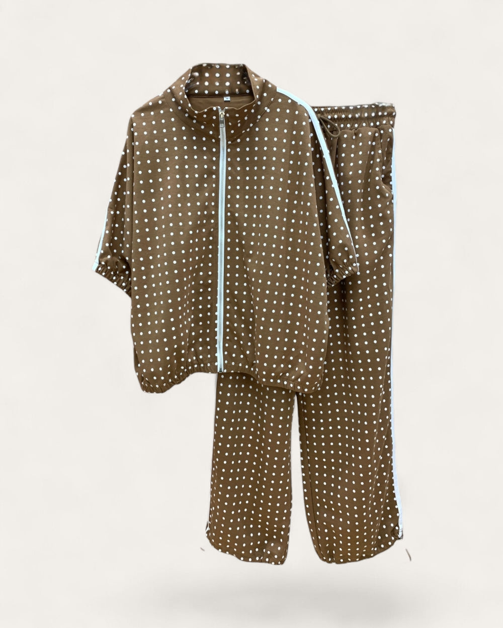 24795_BROWN