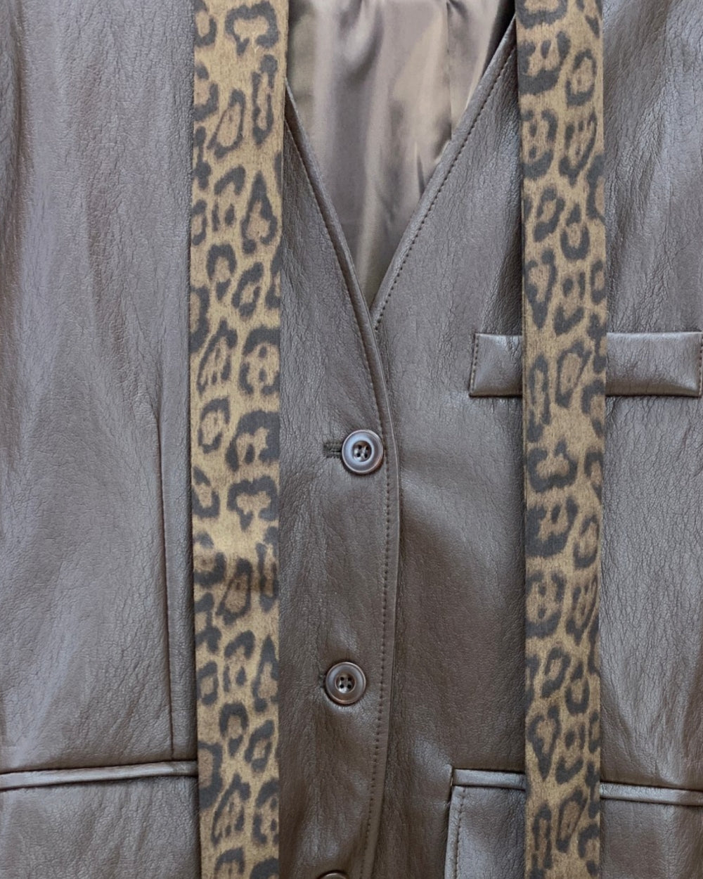 25180_BROWN