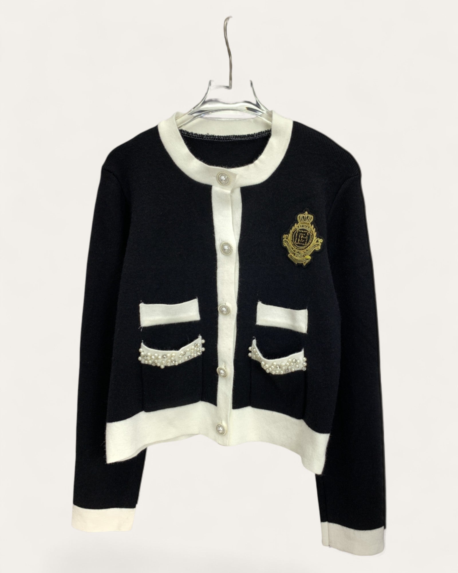 Contrast Trim Crest Knit Cardigan