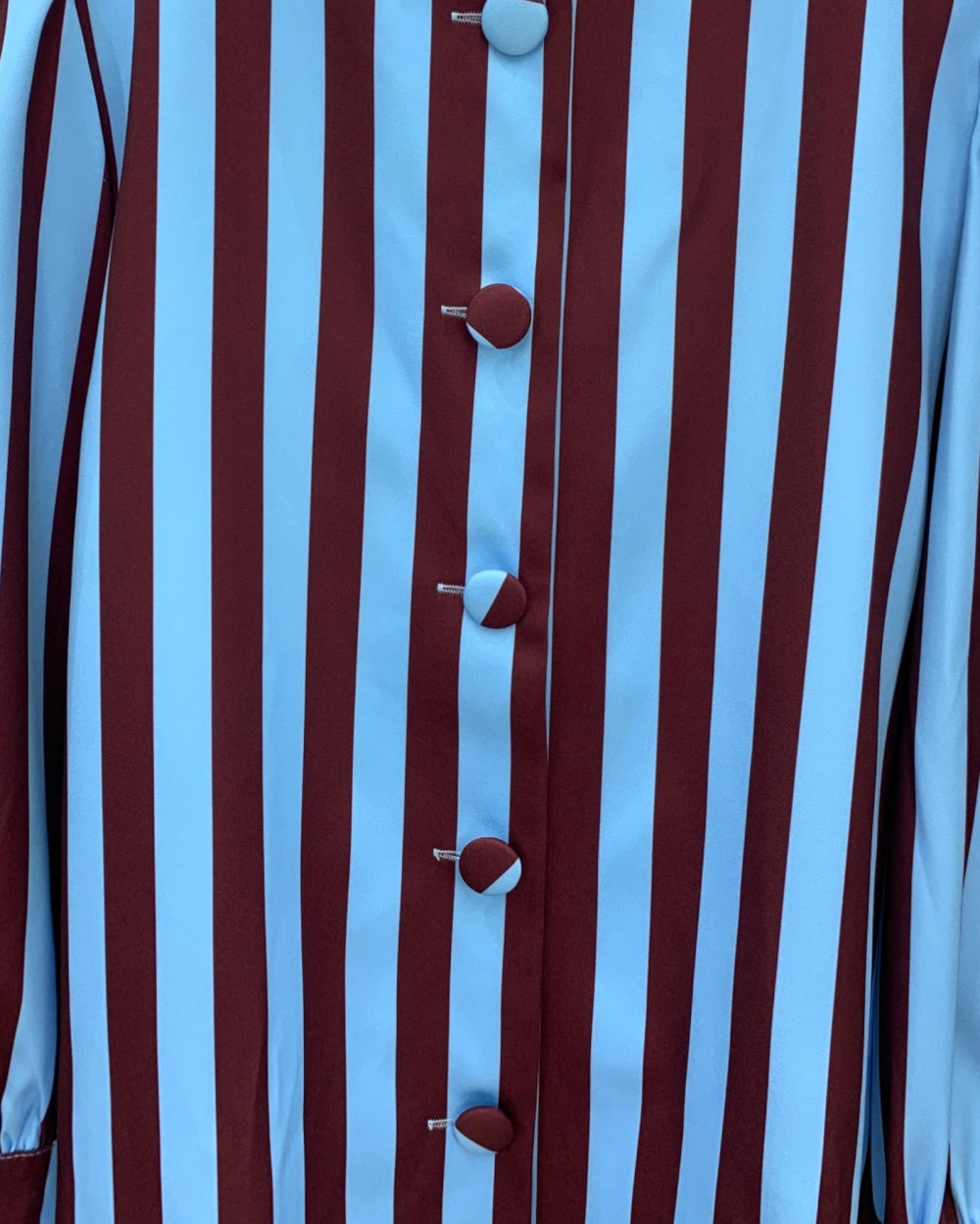 24767_BLUE