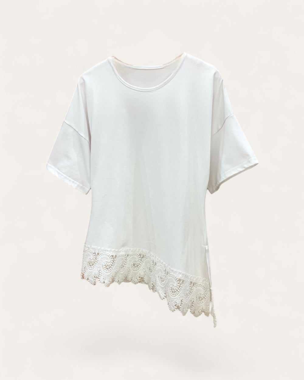 Asymmetrical Lace Hem Tee - Zilvina