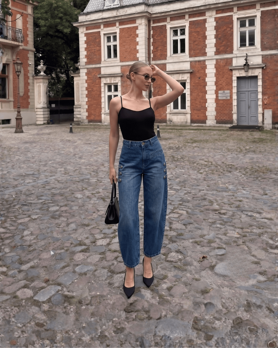 Button Detail Barrel Leg Jeans - Zilvina