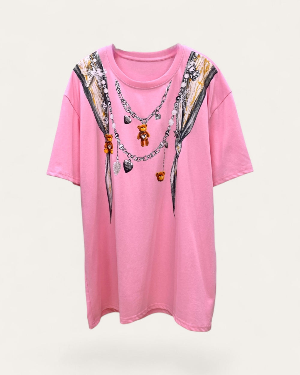 Chain Teddy Graphic Oversized Tee - Zilvina