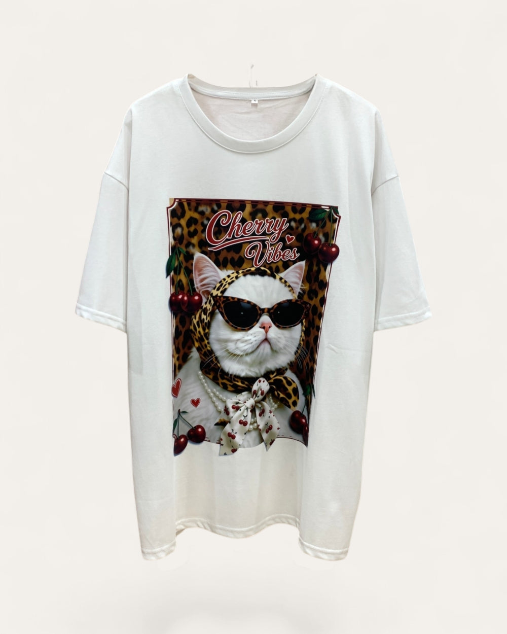 Cherry Vibes Cat Graphic Tee - Zilvina