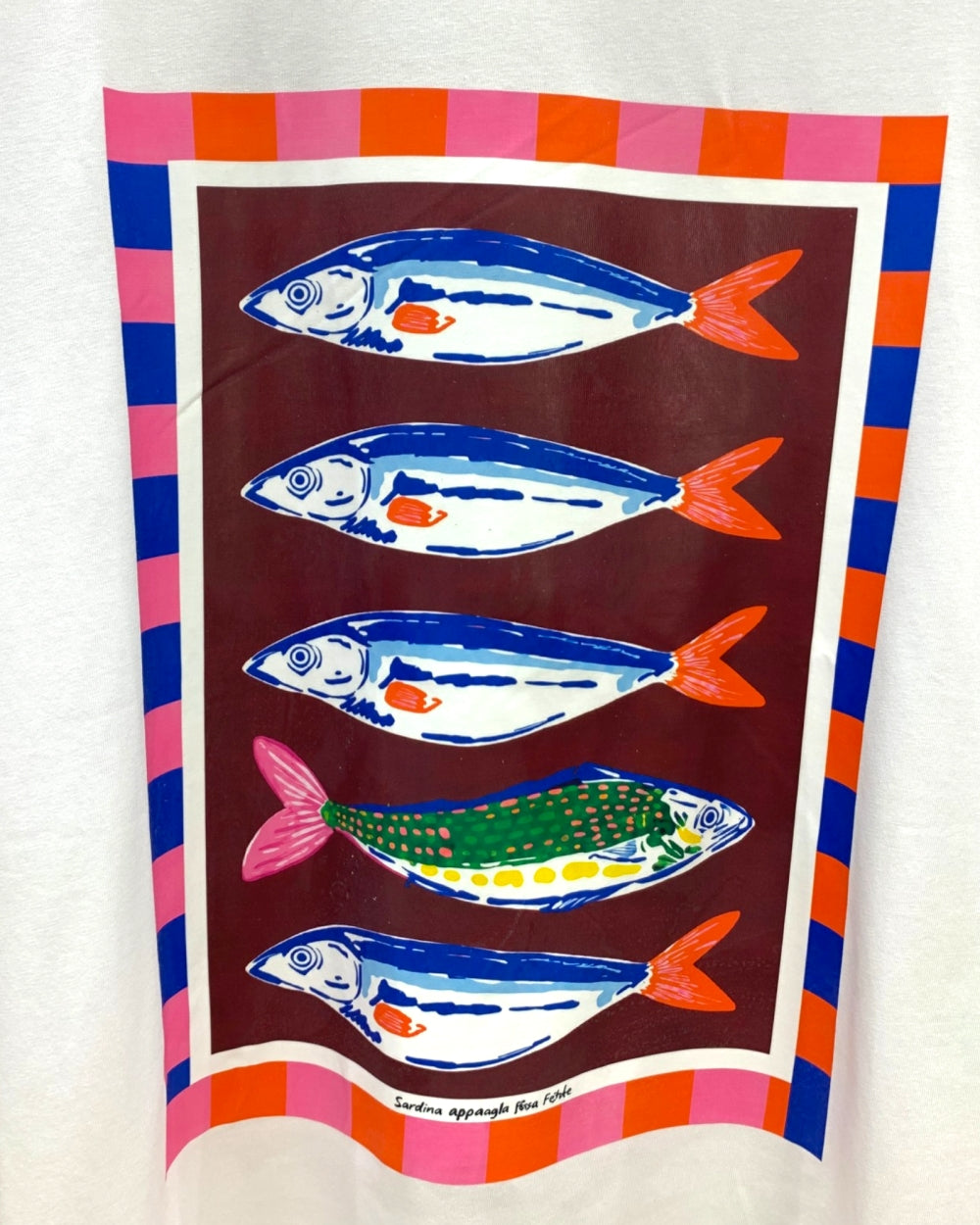Coastal Sardine Graphic Tee - Zilvina