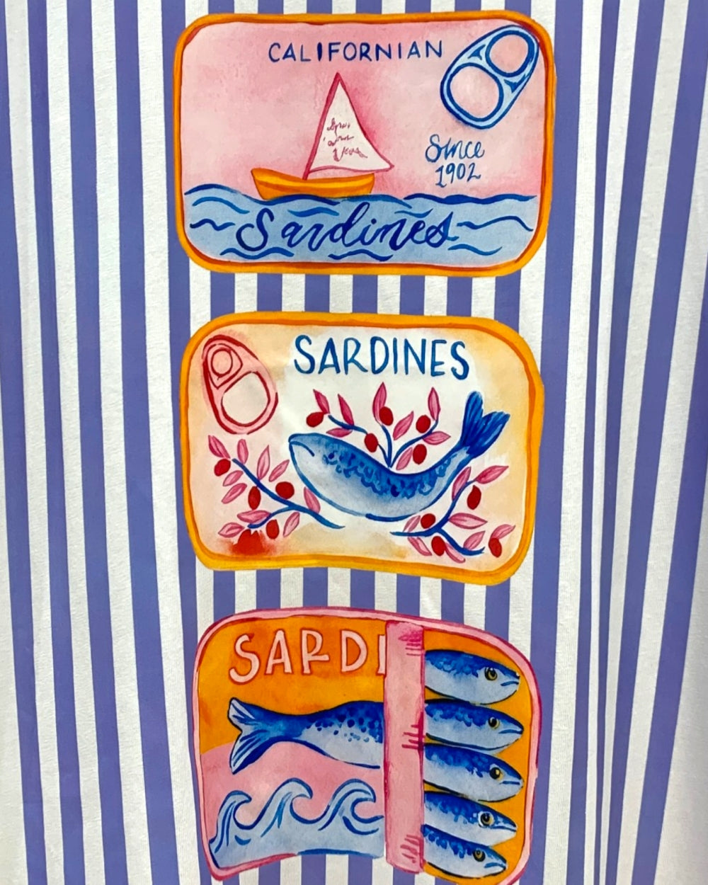 Coastal Sardines Graphic Tee - Zilvina