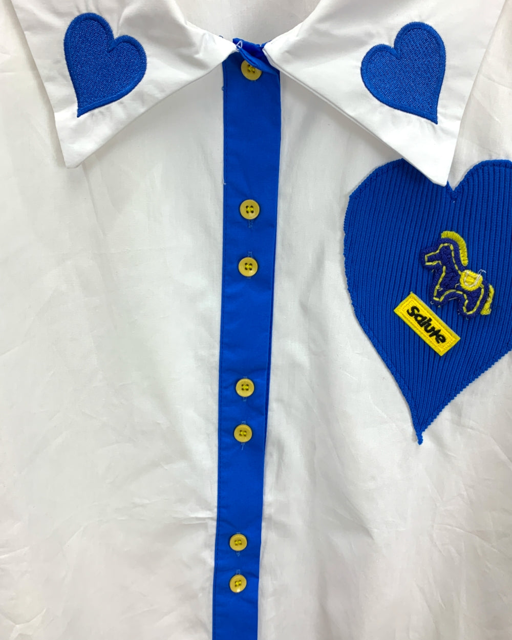 Contrast Heart Patch Cropped Button - Up - Zilvina