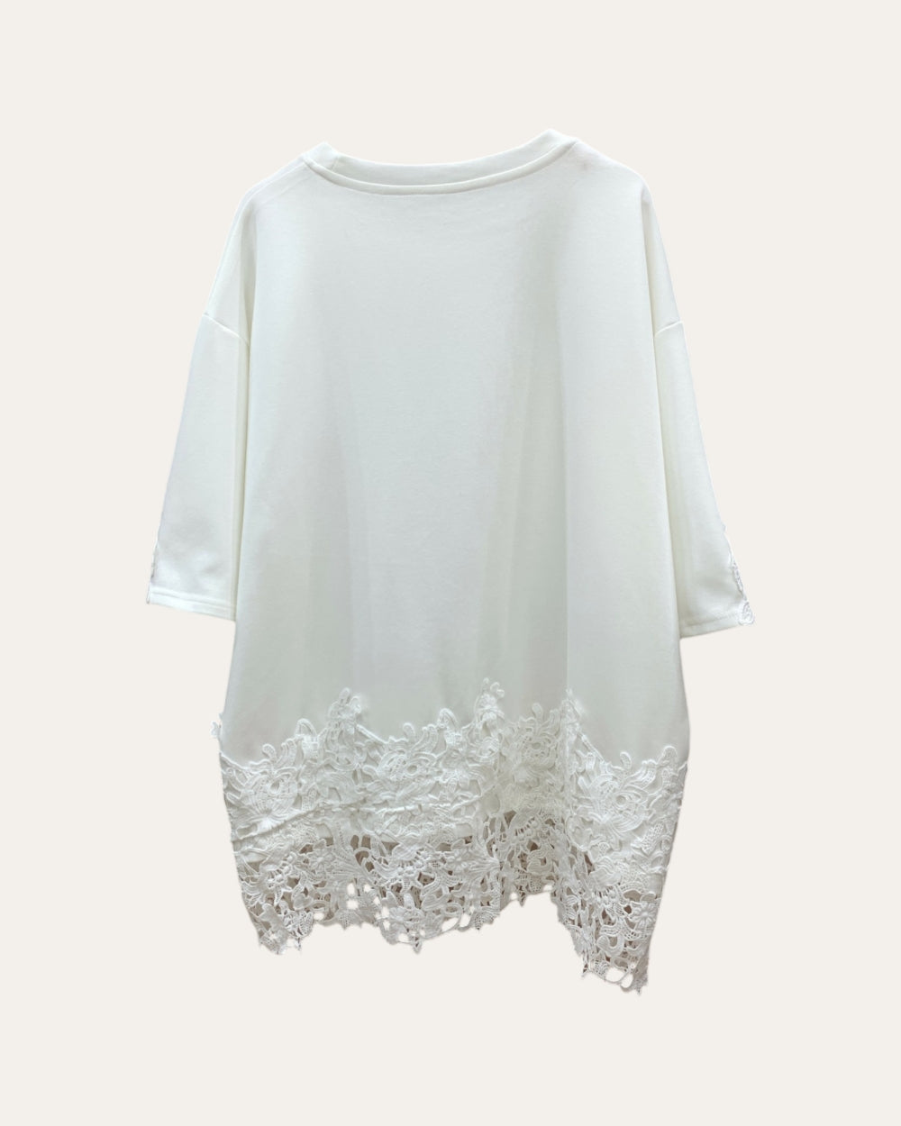 Crochet Lace Hem Oversized Tee - Zilvina