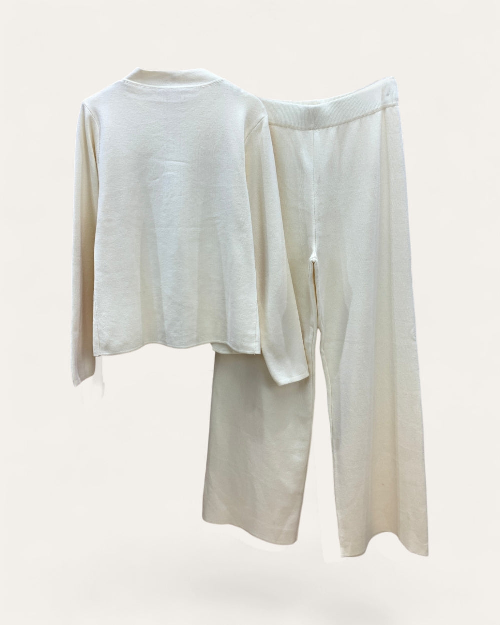 24754_BEIGE