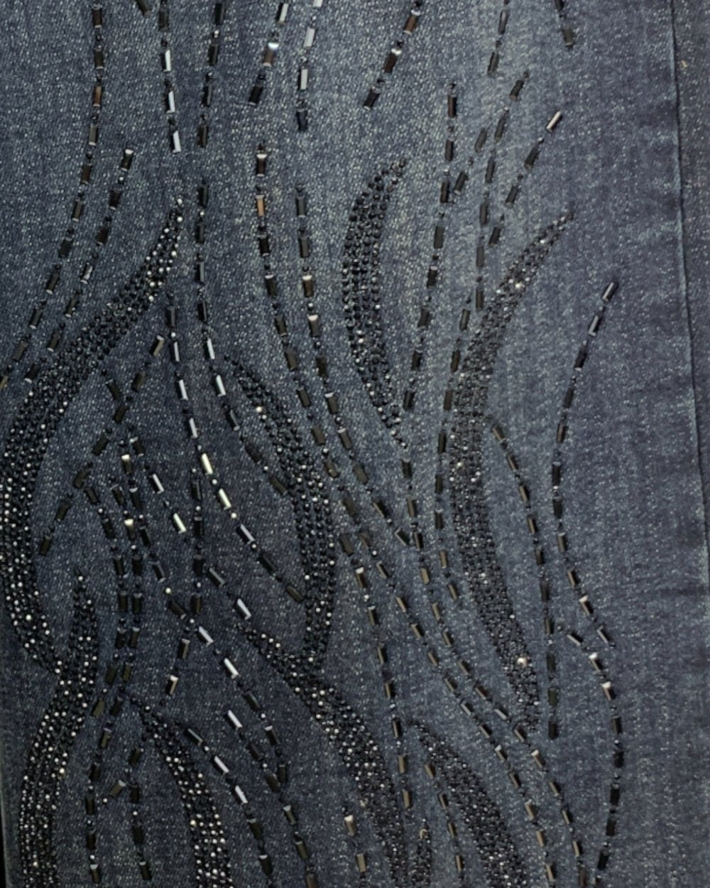 Embellished Wide - Leg Denim Pants - Zilvina