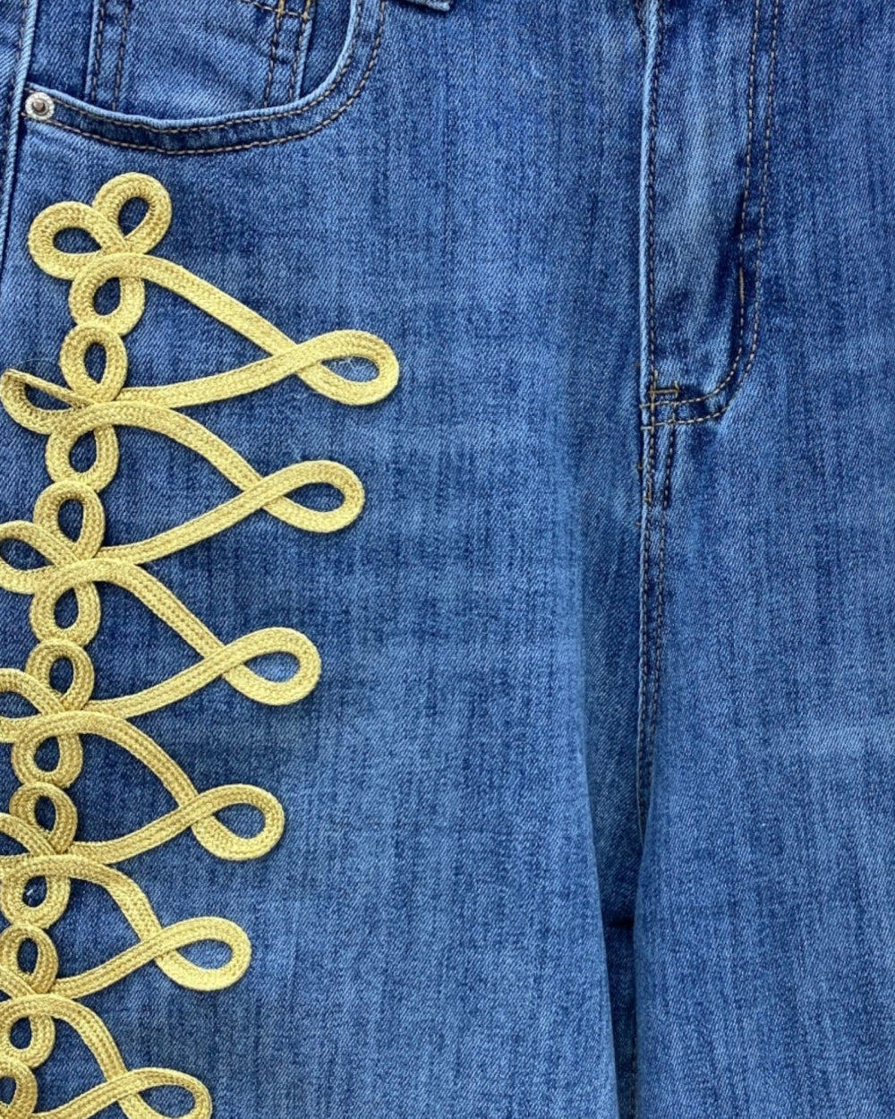 Embroidered Denim Bermuda Shorts - Zilvina