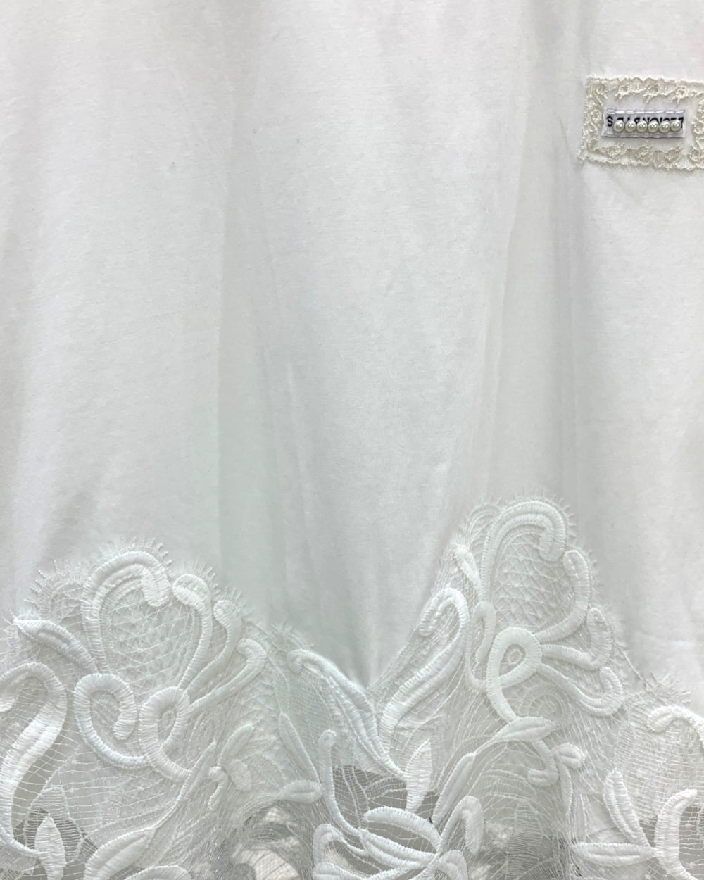 Embroidered Lace Hem Tee - Zilvina