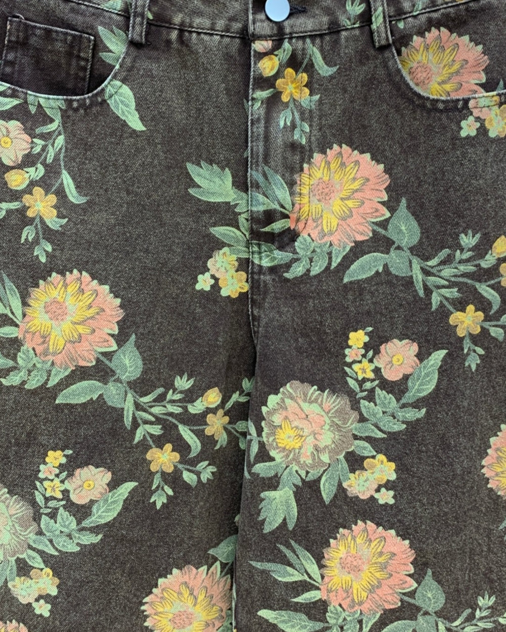 Floral Print Wide-Leg Denim Jeans - Zilvina