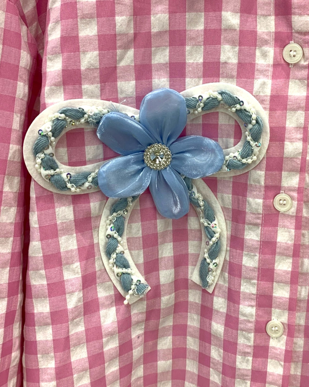 Gingham Bow Appliqué Shirt - Zilvina