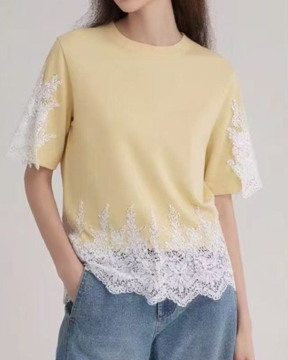 Lace Hem Casual T-Shirt - Zilvina