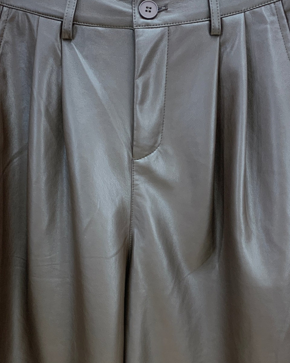 Modern Muse Faux Leather Culottes - Zilvina
