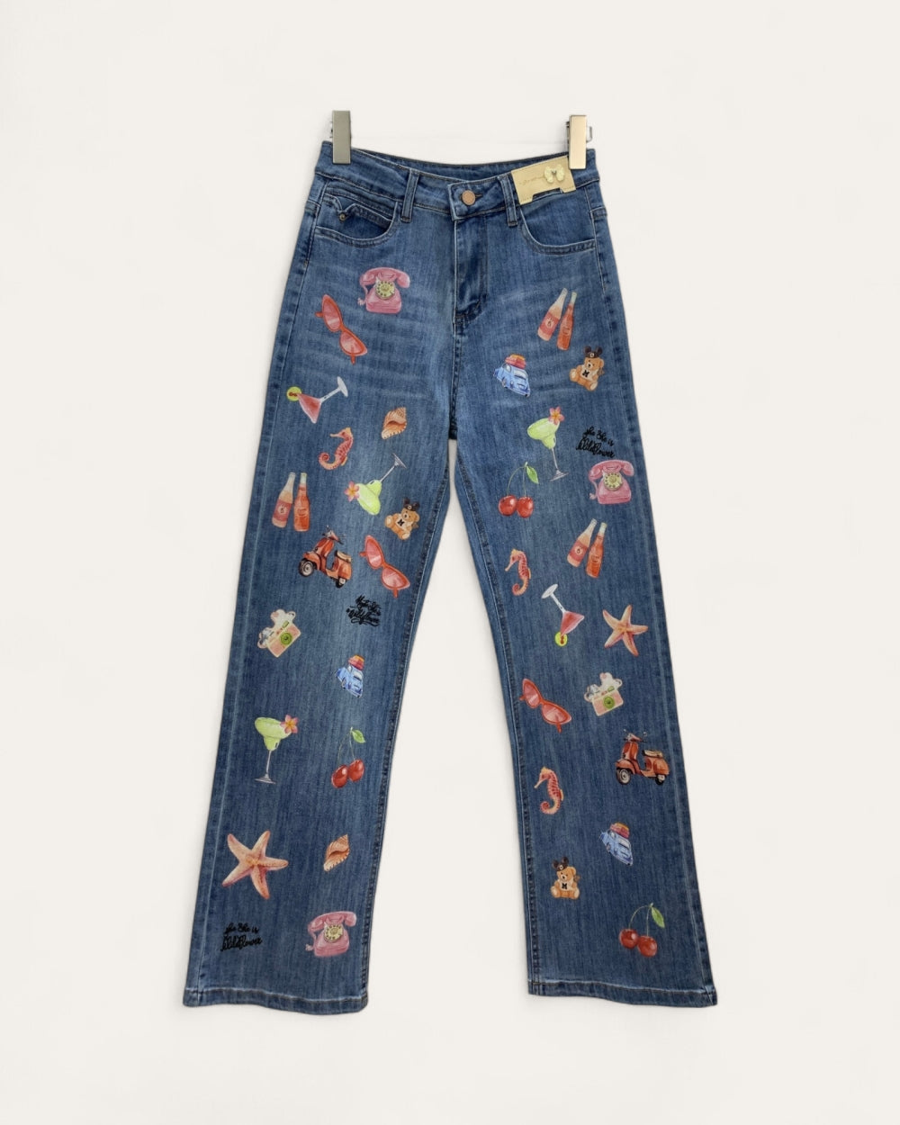 Multi Icon Print Stretch Straight - Leg Jeans - Zilvina