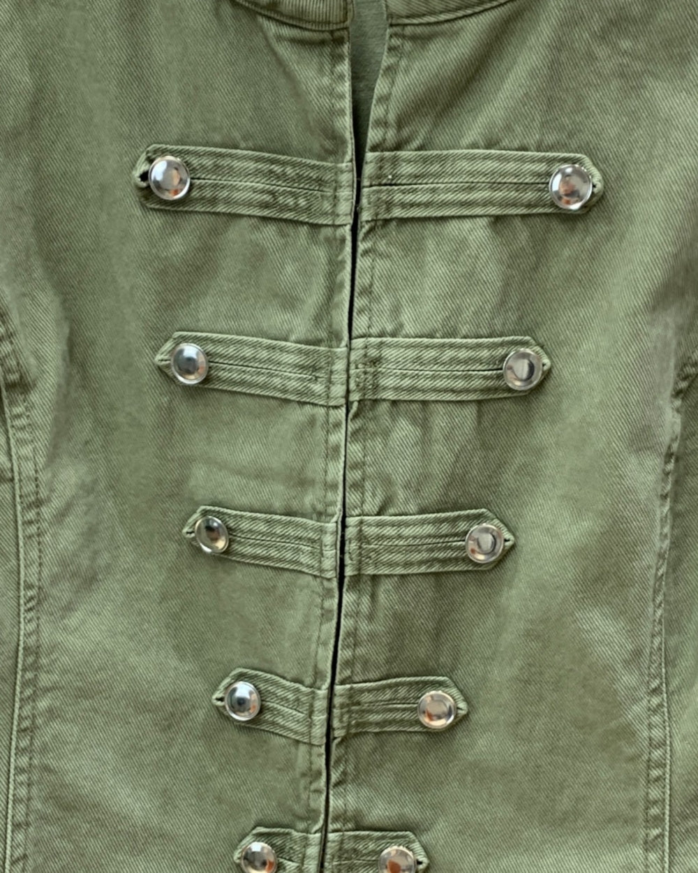 Olive Regency Cropped Utility Jacket - Zilvina