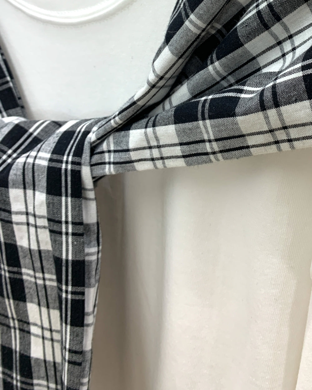 Plaid Scarf - Detail Short Sleeve Tee Graphic Fashion Tee - Zilvina