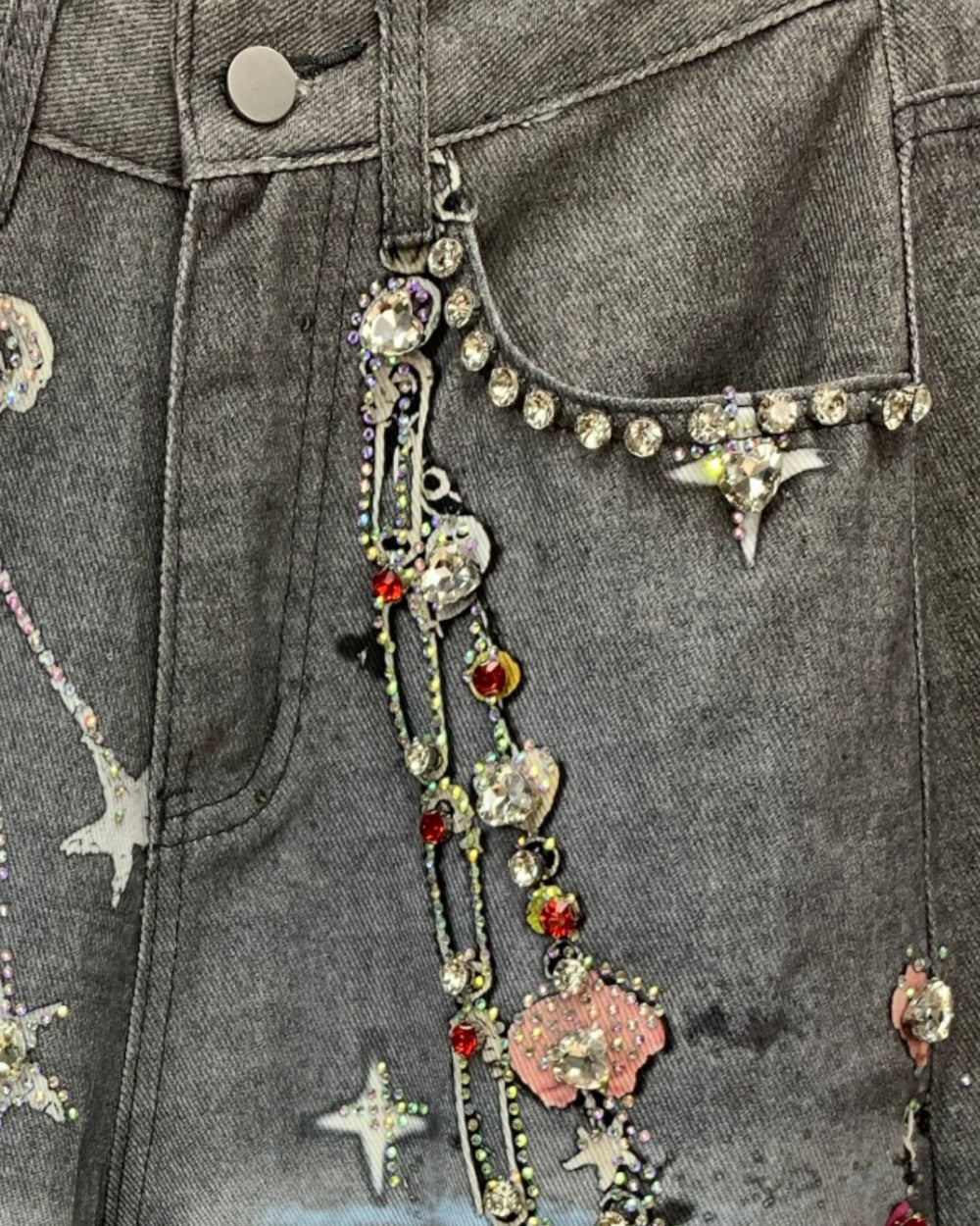Printed Embellished Graphic Wide Leg Jeans - Zilvina