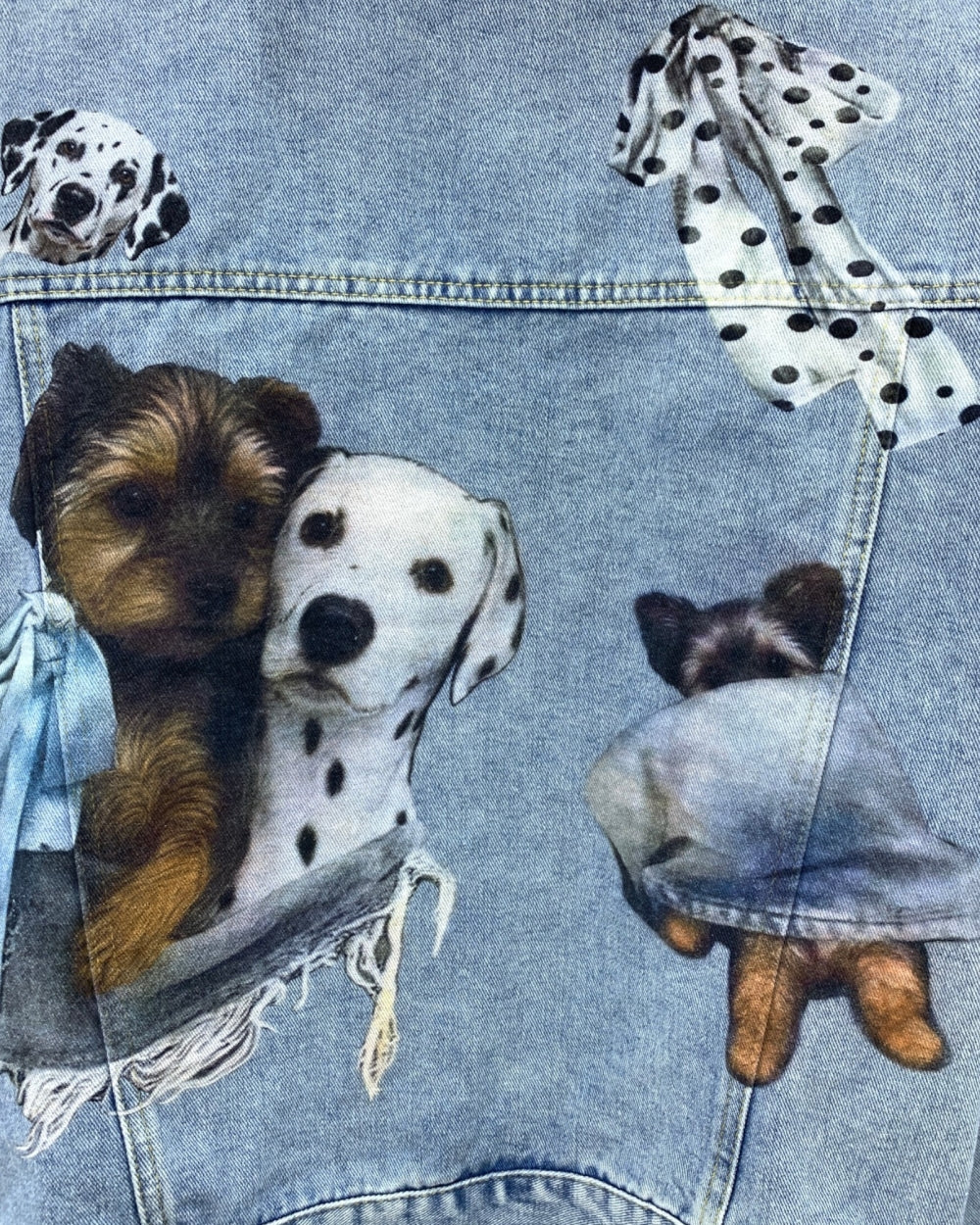 Puppy Graphic Denim Jacket - Zilvina